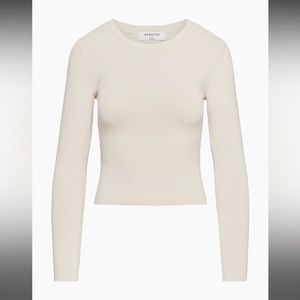 NWOT Aritzia Babaton Sculpt Knit Crew Longsleeve in matte pearl